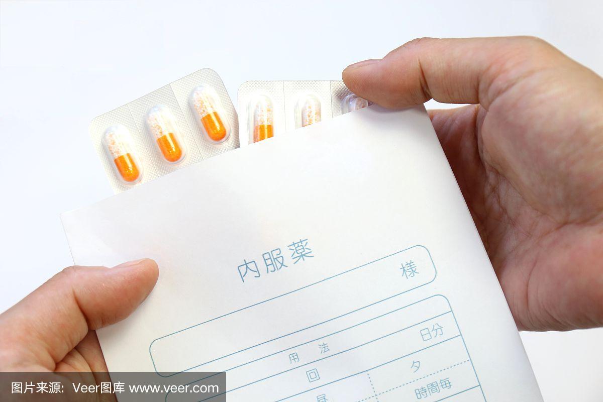 药丸、胶囊与生物制品 一场关于“做药”的三重门